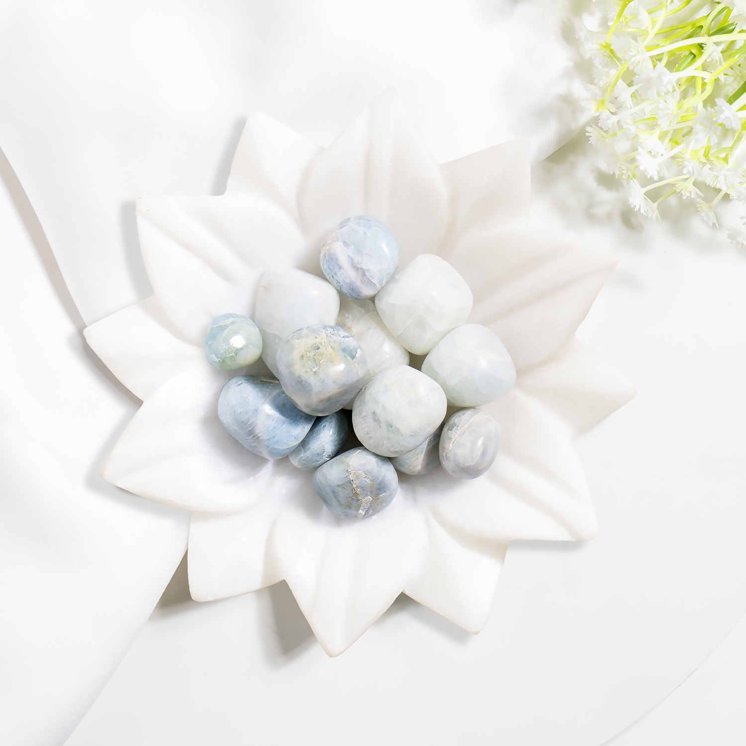 Aquamarine Tumbled Stones