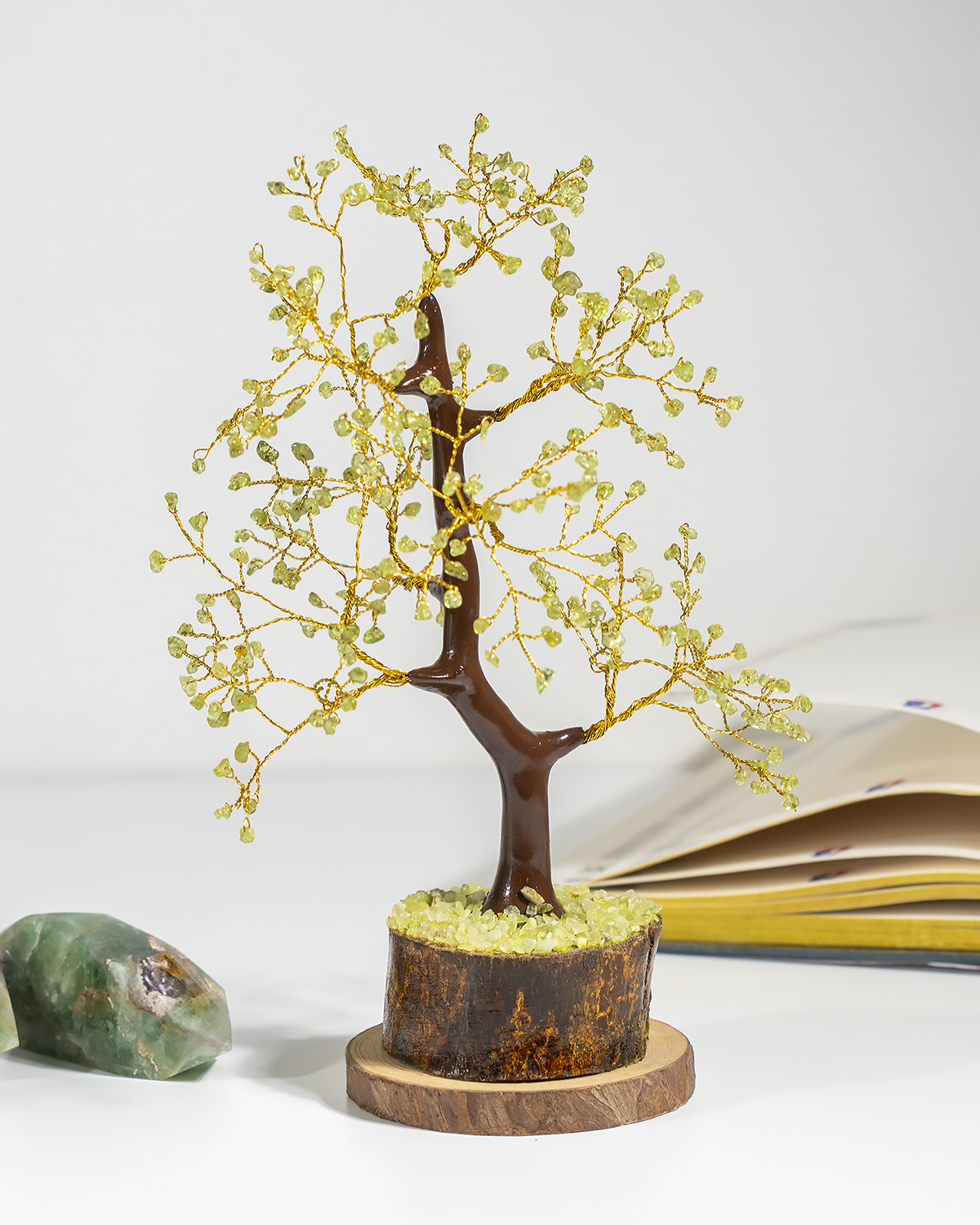 300 Chips Peridot Tree