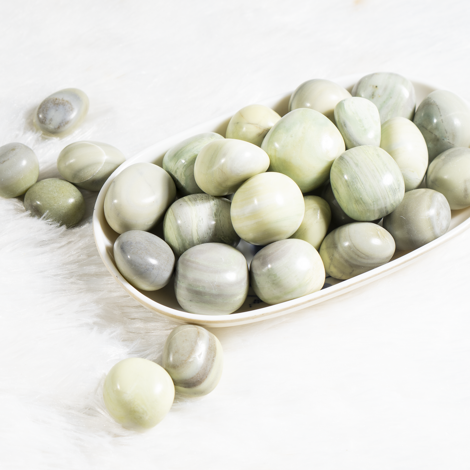 Serpentine Tumbled Stones
