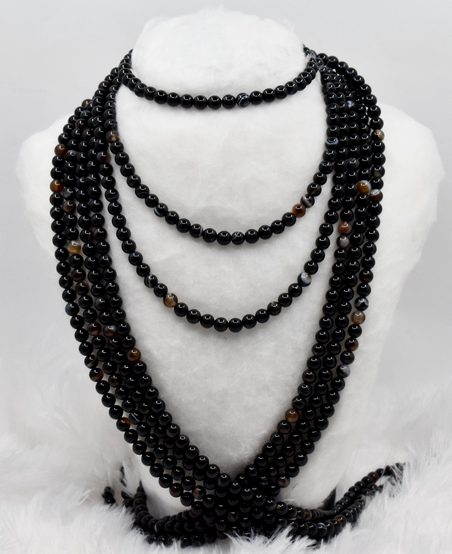 Natural Black Sulemani Agate Round Beads